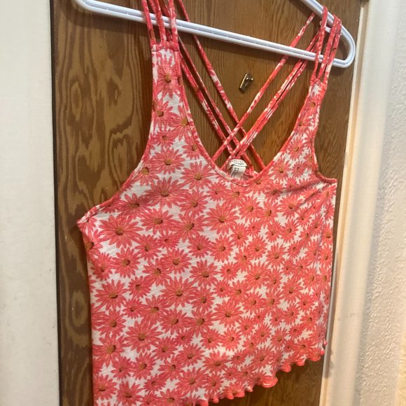 Pink Floral Crop top With Criss-Cross back - Picture 5 of 5